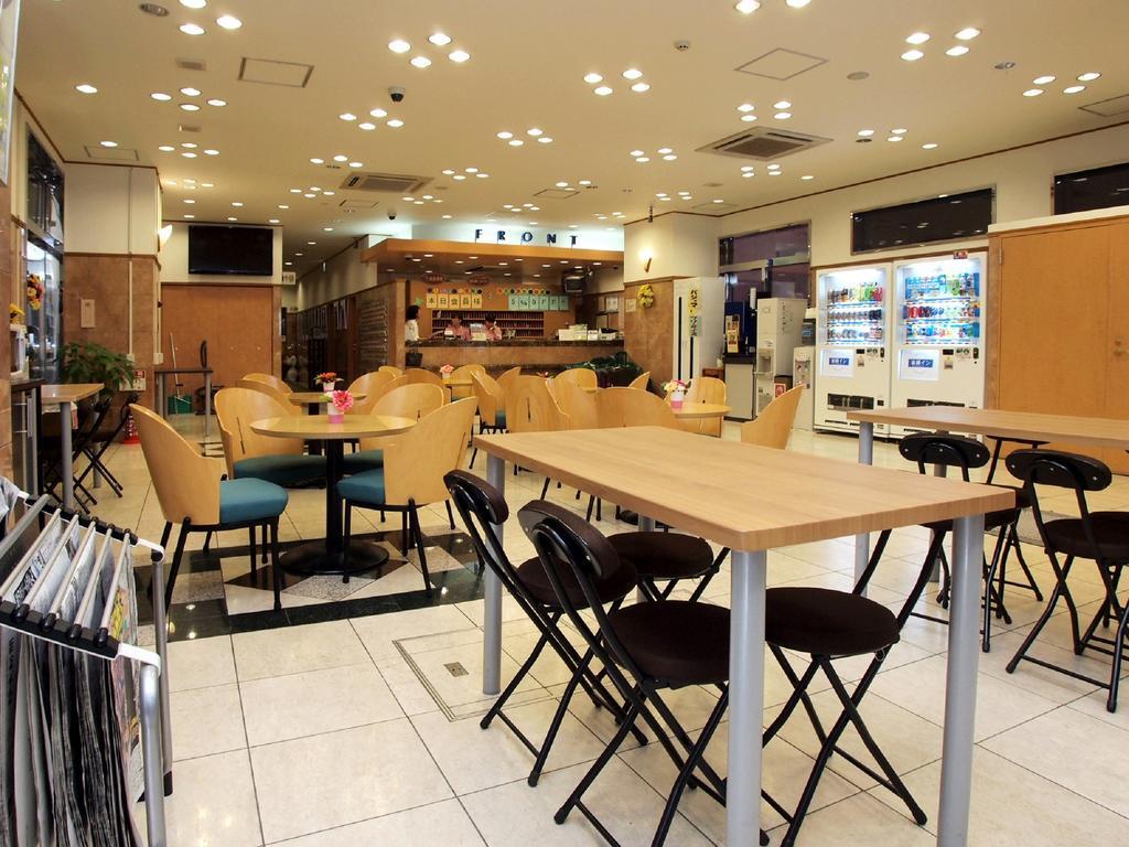 Toyoko Inn Hokkaido Sapporo-Eki Kita-Guchi Екстер'єр фото